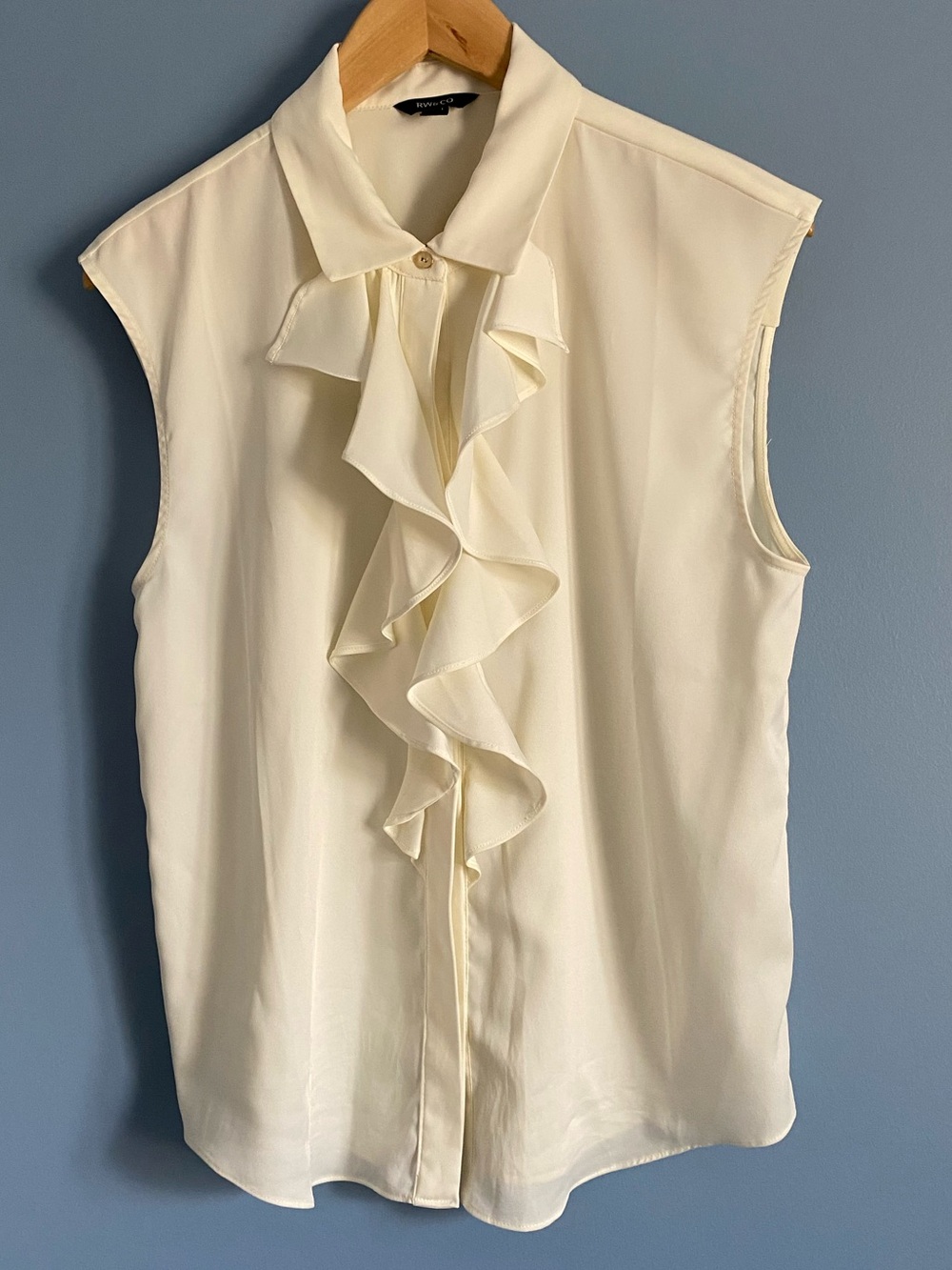 RW&CO. Sleeveless Ruffle Front Blouse - Cream